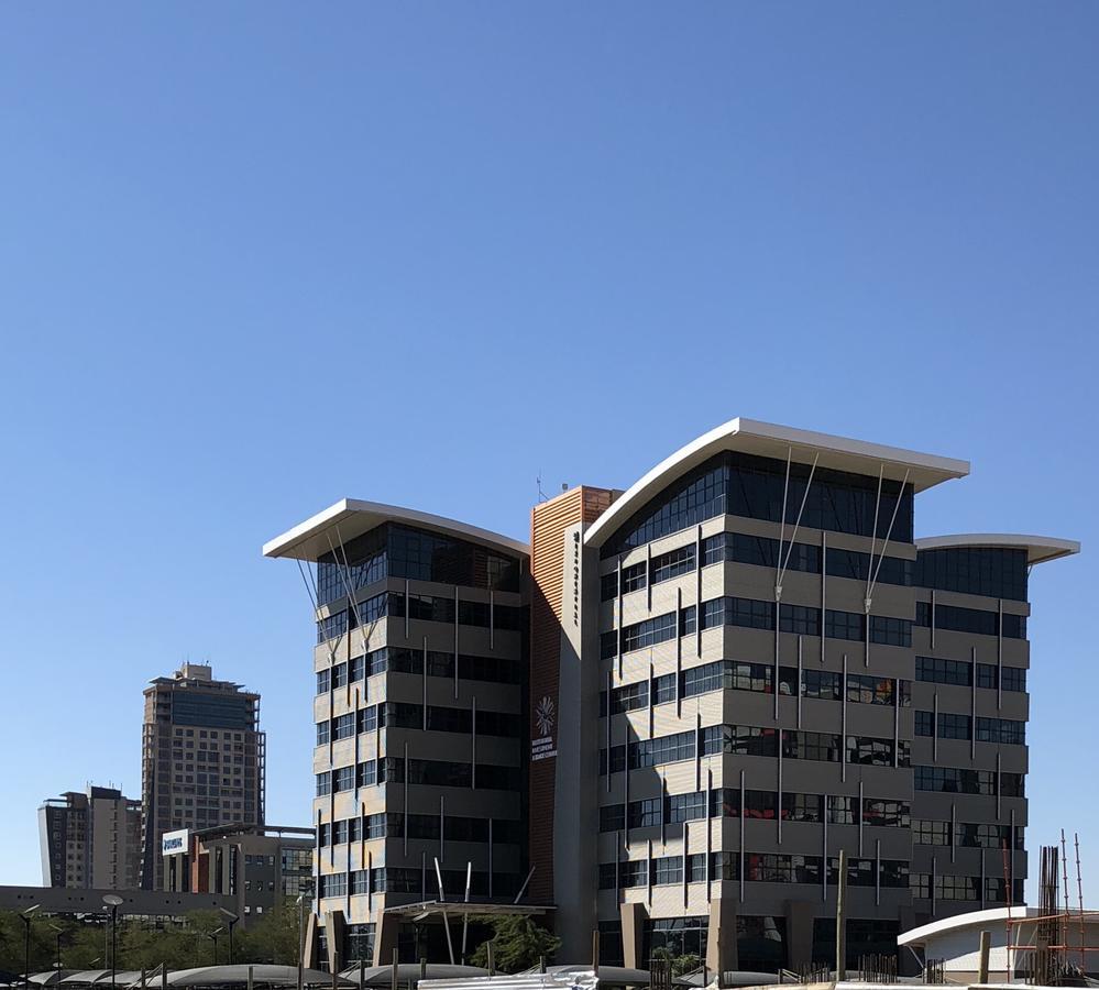 Urban Awe Apartment-Itowers 23Rd Floor Gaborone Ngoại thất bức ảnh